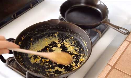 How to Clean Cast Iron Cookware